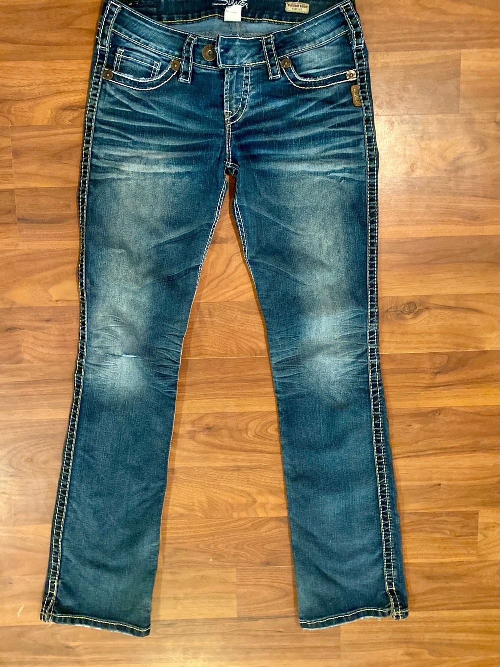 Silver Jeans stretchy Dark Blue Bootcut Jeans with Contrast Stitching size 28-33
